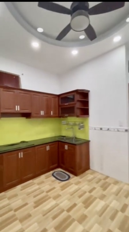 Cho thuê nhà nguyên căn 4pn 3wc diện tích 120m2 Hồ Văn Huê Phú Nhuận