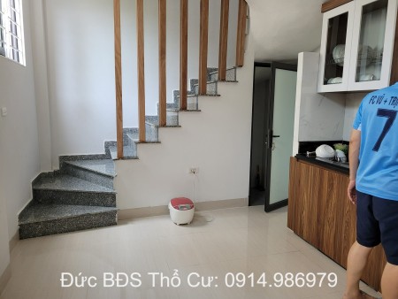Nhà Yên Lộ - Yên Nghĩa cách Ôtô đỗ chỉ 10m , DT 30m² MT 5m giá bán chỉ 2,55 tỷ đồng