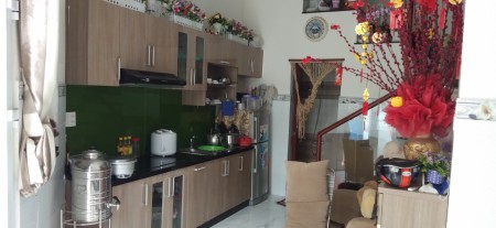 Chính chủ cần bán nhà ở phường Tân Định, Quận 1 1 trệt, 2 lầu đúc, giá tốt