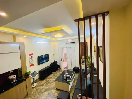 Nhà bán Vũ Tông Phan gần ngã tư Sở ngõ thông ô tô, DT 50m² giá nhỉnh 6 tỷ đồng