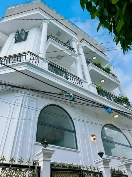Nhà Gần Phố Hẻm 5M Thông Lê Đức Thọ, hẻm xe hơi qua lại thoải mái có thang máy