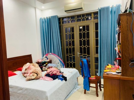 Nhà ngõ 164 Vương Thừa Vũ, DT 55m², kết cấu xây 4 tầng, nhỉnh giá 4 tỷ đồng
