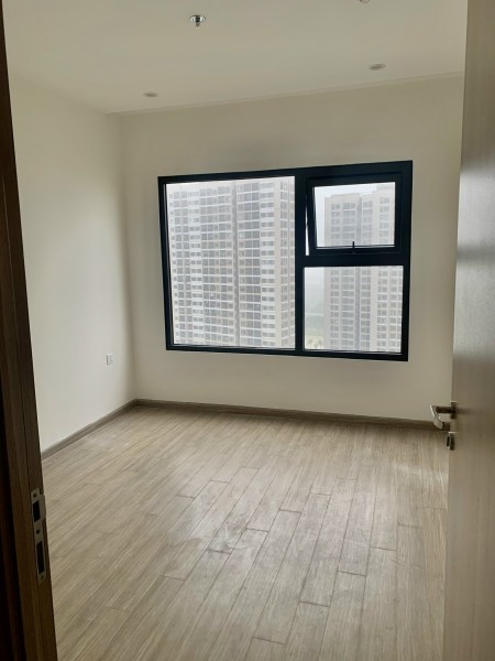 Bán căn hộ 2 phòng ngủ, 1 wc giá siêu rẻ tại Vinhomes Ocean Park lh 0965 479 380