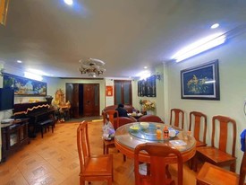 Nhà đẹp Nguyễn Chí Thanh trung tâm quận DT 65m² x 5 tầng mặt tiền thoáng giá chỉ 6 tỷ