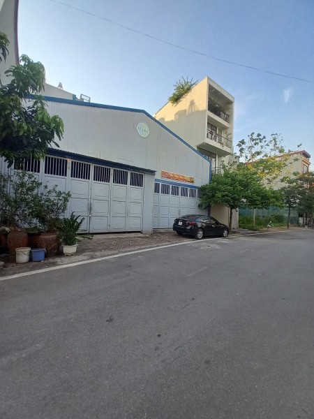 Đi đến slide 1