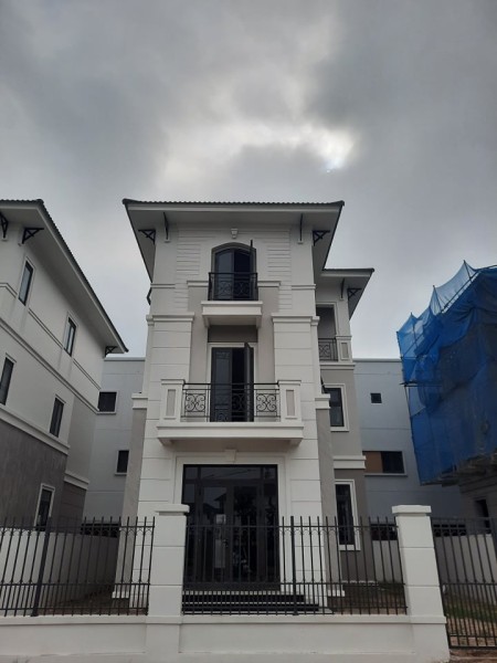 Bán biệt thự đơn lập đạt tiêu chuẩn Singapore tại Từ Sơn giá bán 16.1 tỷ