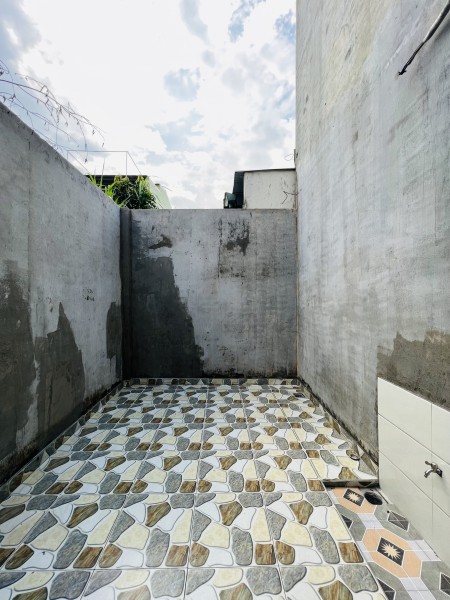 Nhà Bán Chợ Quang Thắng DTSD 125m² Có SHR Giá Chỉ 2,8 Tỷ Đồng