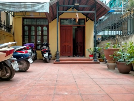 Chỉ dành cho khách đầu tư: lô đất Tôn Đức Thắng, La Thành 95m2, chỉ 5.6 tỷ