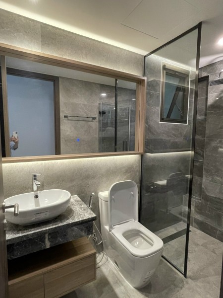 Bán căn hộ cao cấp Midtown Phú Mý Hưng. LH 0902335288 ( em Khánh)