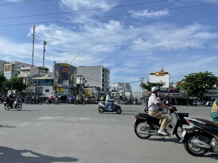 Bình Thạnh, đất thổ cư, 3 mặt tiền đường Nguyễn Xí, KV 20x55m 1100m2, chỉ 230 tỷ