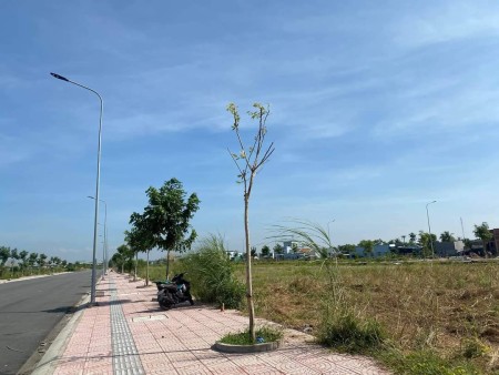Cần bán đất đẹp sinh lợi nhuận, ngân hàng hỗ trợ vay giá tốt đầu tư sinh lời
