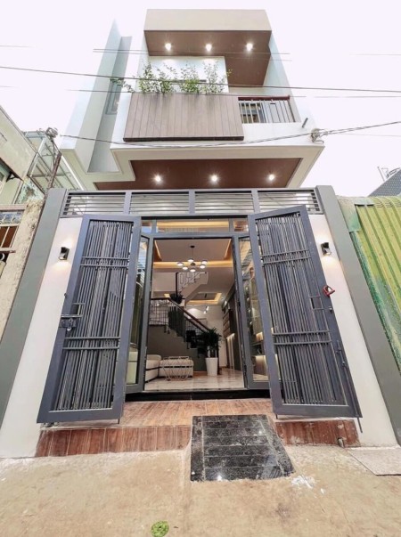 Nhà cần bán gấp do gia chủ nợ nần liên hệ 0901405134, đã có giấy tờ