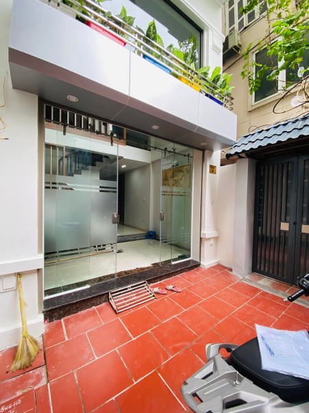 Siêu phẩm nhà đẳng cấp Hồ Tây, DTSD 55m² x 6 tầng giá chỉ 6,5 tỷ