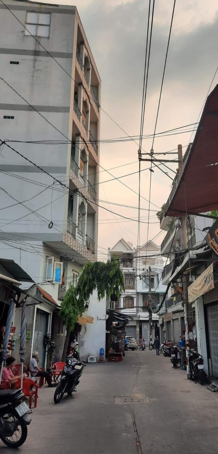 BÁN NHÀ CẤP 4 TÂN BÌNH, TRẦN VĂN QUANG, NỞ HẬU NGANG 8M, DÀI 27M, TIỆN XÂY MỚI, CHỈ 12.4 TỶ