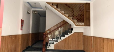 BÁN NHÀ TÂN PHÚ, LƯƠNG THẾ VINH, 4 TẦNG BTCT, 4.4x12M, TẶNG NỘI THẤT GỖ CAO CẤP, CHỈ 6.25TỶ