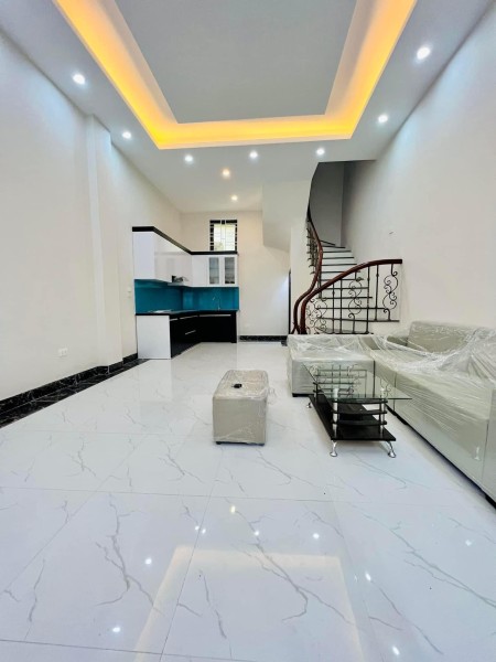 Bán nhà đẹp phân lô, ô tô đỗ cửa phố Nguyễn Trãi giá 3.8 tỷ lh 0925116333