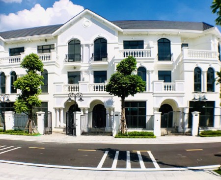 Bán liền kề biệt thự Vinhomes Ocean Park lô xẻ khe 91m2 giá 11.9 tỷ, đối diện TTMDV, kinh doanh tốt