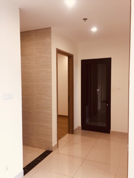 Cần bán 2PN 1VS giá 1.55 tỷ tại Vinhomes Ocean Park tầng cao, view thoáng, lh 0965479380