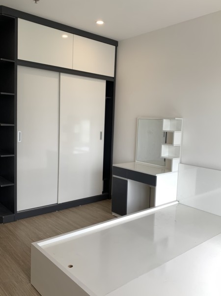 Bán cắt lỗ 200tr căn góc 2PN, 2WC tại Vinhomes Smart City, giá chỉ 2.4 tỷ