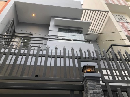 Nhà hẻm 489 Huỳnh Văn Bánh, DTSD 67,3m² x 4 tầng, giá nhỉnh 6,8 tỷ đồng TL