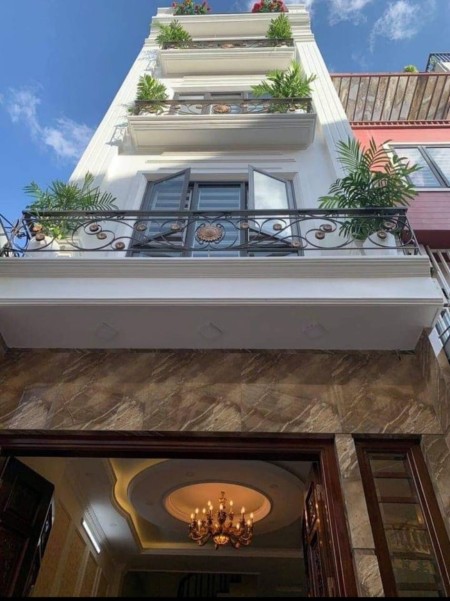 Bán nhà phố Nguyễn Phong Sắc Cầu Giấy DT 40m² x 5 tầng nhỉnh giá 4 tỷ đồng