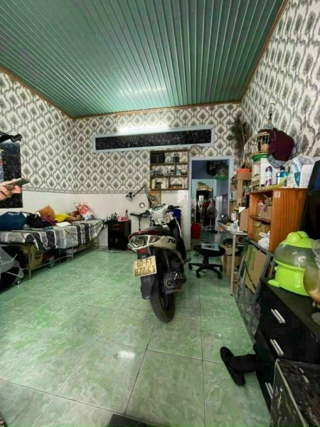 Hẻm 5m nhà cấp 4 góc 2 mặt tiền Võ Thị Phải gần Lê Văn Lương, dtsd 40m2, chỉ 2.65 tỷ