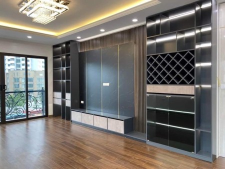 Bán nhà đường Láng, ô tô tránh, diện tích sử dụng 112m2 x 6 tầng, giá bán 20 tỷ
