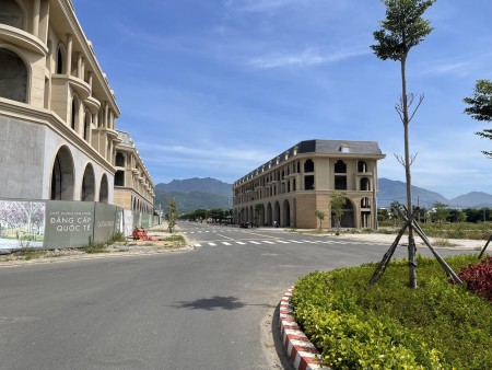 Đi đến slide 3