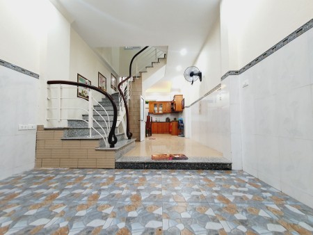 Nhà Sáp Mai - Đông Anh giá chỉ 3,199 tỷ đồng TL