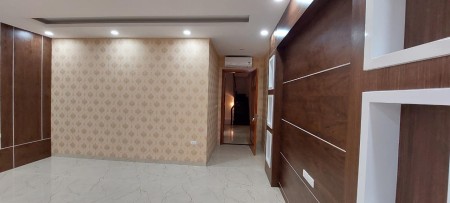 Bán tòa nhà mặt phố Cầu giấy, diện tích 118m2 x 9 tầng thang máy, giá bán 54.5 tỷ
