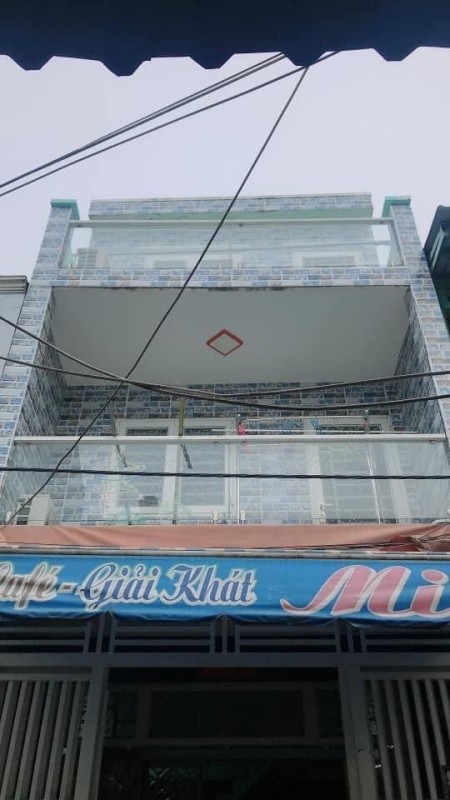 Ngay Bệnh viện Bình Tân-Bán nhà HXH Lê Đình Cẩn,Bình Tân,DT 132m2,3 tầng chỉ 3...tỷ.
