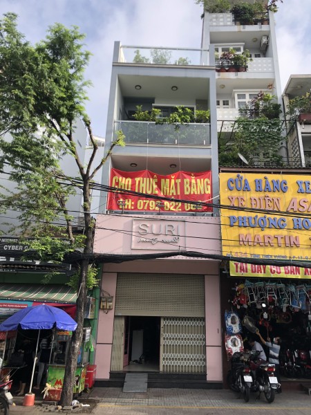 Cho thuê mặt bằng siêu đẹp diện tích 60m2 góc vòng xoay giá thương lượng