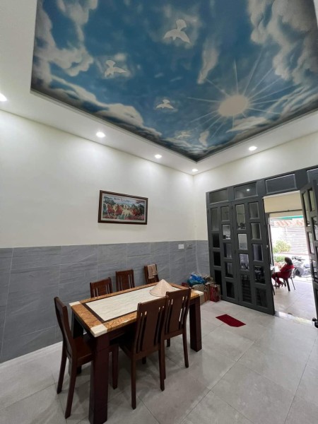 Bán nhà mặt tiền dt rộng Quận Tân Phú đường Lý Thánh Tông dt 74m, nhích 9 tỷ