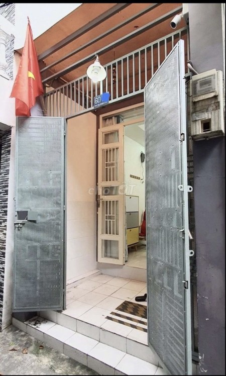 Bán nhà hẻm 60 Đinh Tiên Hoàng P1 Bình Thạnh khu an ninh, lh 0898917175