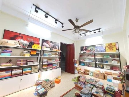 Bán nhà kinh doanh đỉnh, mặt Ngõ Quỳnh, Hai Bà Trưng 41m2 x 6 tầng, MT 5.2m, chỉ 8.3 tỷ.