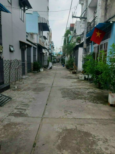 Bán đất đường Âu Cơ, Tân Phú diện tích sử dụng 44m2 giá chỉ 3 tỷ 300tr.