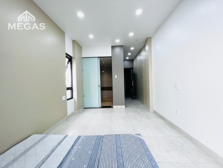 Cho thuê căn hộ mới xây gần cầu Nguyễn Văn Cừ, giá tốt thị trường