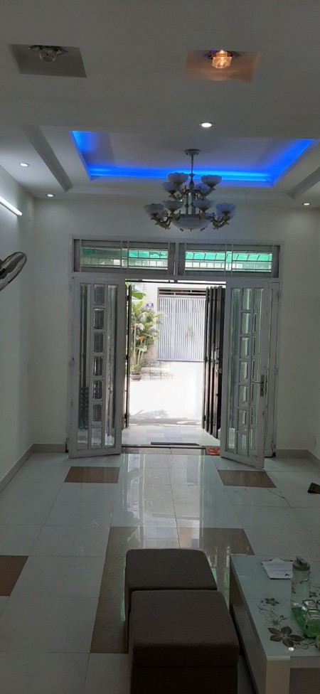 Cho thuê mặt bằng tầng trệt vị trí gần siêu thị Mega Market Nguyễn Hoàng, Cao Đức Lân, Quận 2