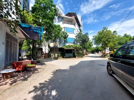 Đi đến slide 8