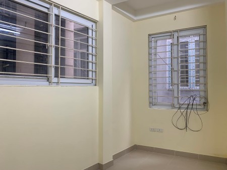 Chỉ 2,7 tỷ bạn sẽ sở hữu ngay căn nhà Minh Khai, Hai Bà Trưng 34m2 x 4 tầng, mặt tiền 3m.