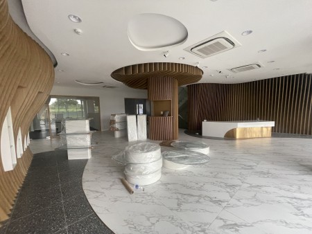 Cần cho thuê showroom SariTown Sala tiện ích xung quanh đủ, kinh doanh đỉnh