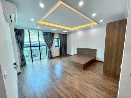 Siêu phẩm lung linh Cầu Giấy toà nhà văn phòng 9 tầng, diện tích 86m2, giá tốt