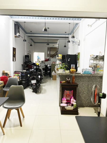 Nhà mặt tiền đường phường Tân Quy Quận 7 giá đầu tư sinh lời