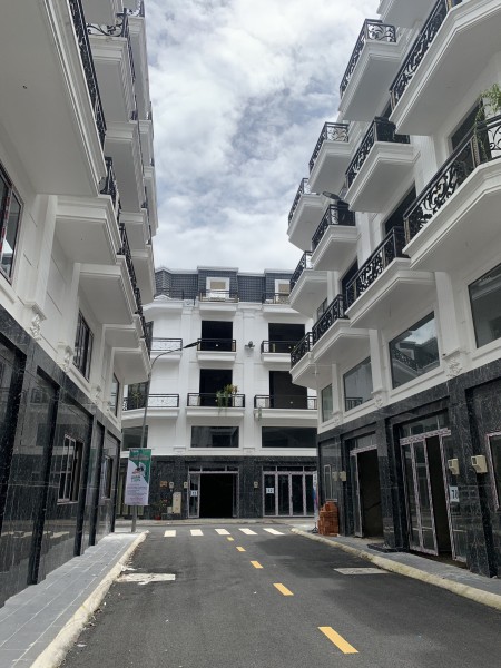 Đi đến slide 2
