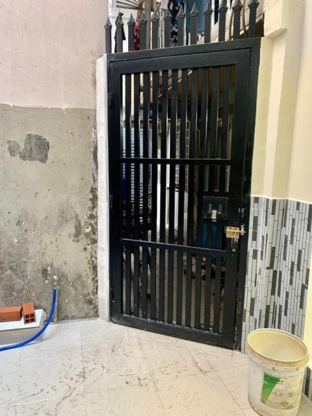 Nhà 1 trệt 1 lầu diện tích sử dụng 48m2 ngay ga Sài Gòn giá bán 1 tỷ 490 TL