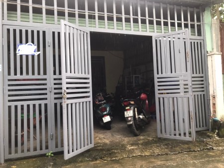 Cần bán nhà Hóc Môn giáp Quận 12 nhà cách đường Đặng Thúc Vịnh chỉ 100m
