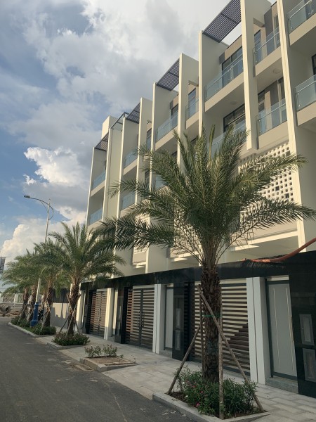 Bán nhà phố Precia Riverside Quận 2 tặng 2 năm phí quản lý hỗ trợ vay 70%