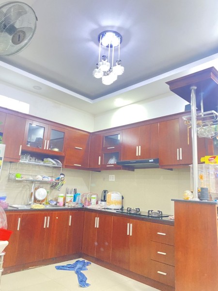 Bán Gấp Nhà HXH Phường Phước Long B Quận 9 Thủ Đức, DT 200m2 Giá Giảm Mạnh 18 Tỷ 1