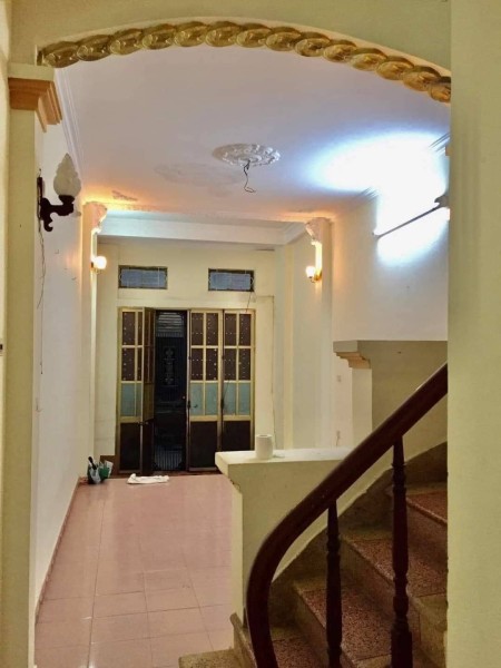 Nhà hiếm Nam Dư 2 diện tích 40m² giá bán 3,3 tỷ đồng
