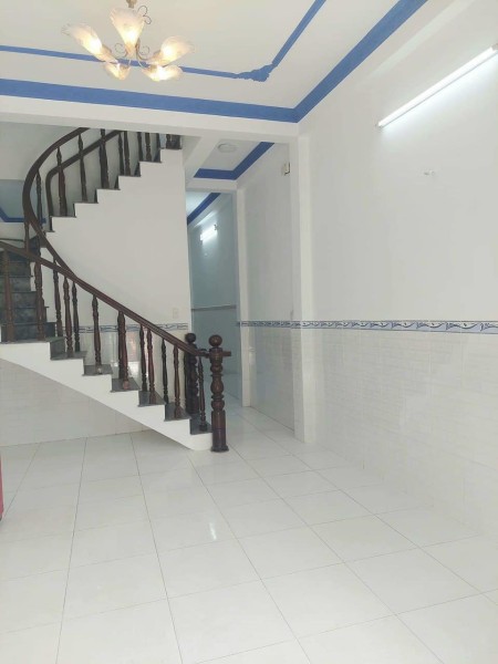 Nhà hiếm hẻm xe tải gần UBND Quận Bình Tân, khu dân cư an ninh, DT 84m²